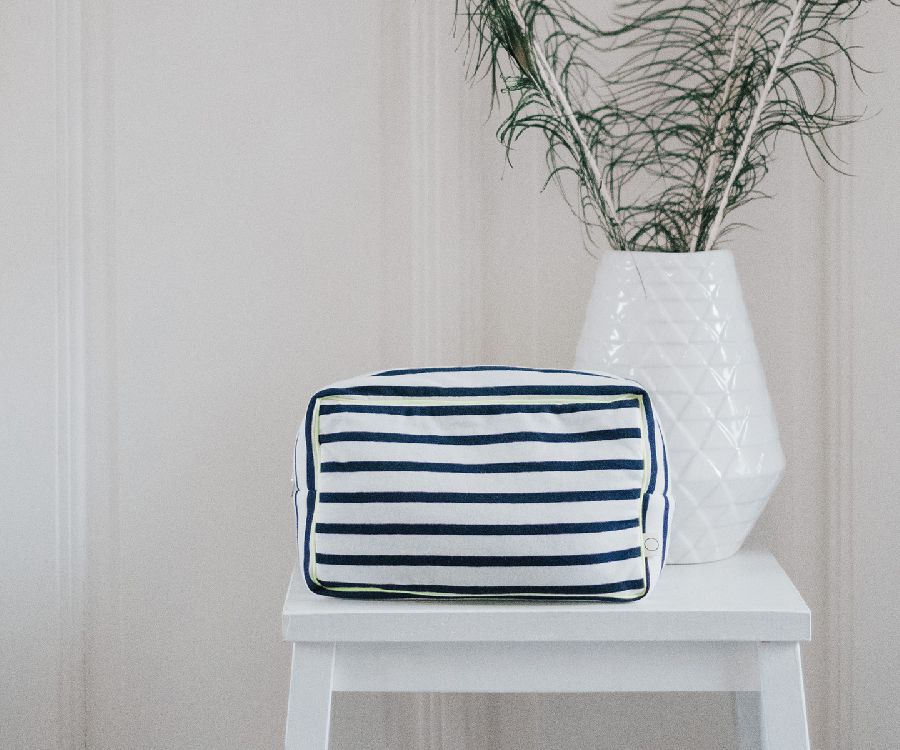 Toilettas Coco & Pine | Neon Stripes