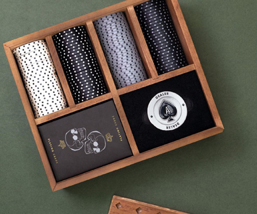 Gadget Luckies Dead Mans Hand | I & G