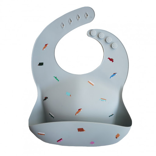 Slabbetje Mushie Silicone Bib