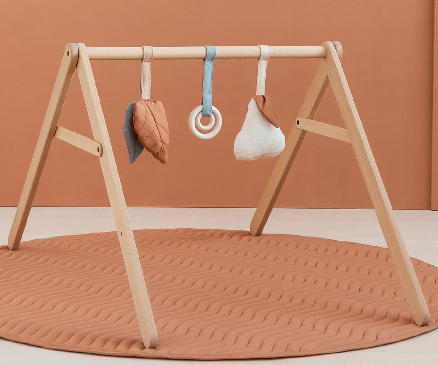 Speelboog met speeltje Nobodinoz Activity Arch Structure | Growing Green