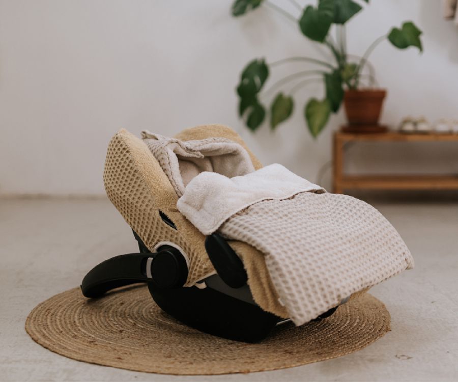 Voetenzak Koeka, geschikt voor wandelwagen/buggy | Oslo sand auto