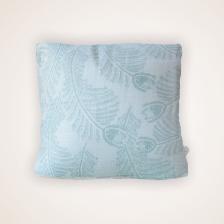 Sierkussen Coco & Pine, kussen met vaste sloop | Feather Tetra