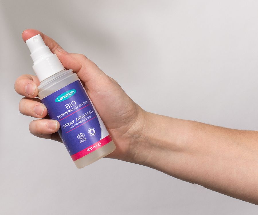 Na de bevalling Lansinoh Verzachtende spray voor het perineum