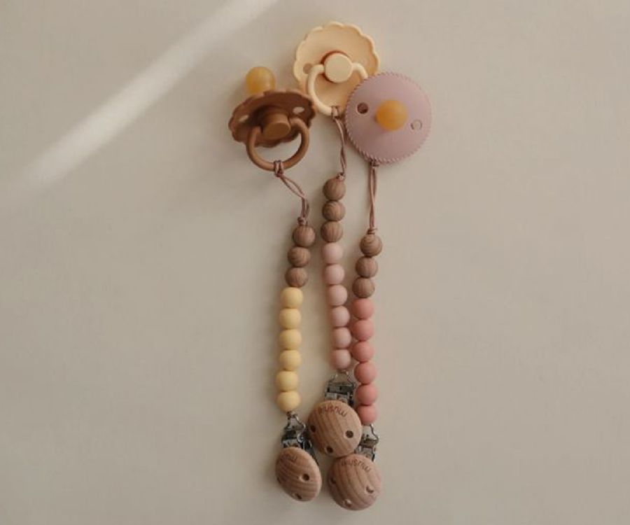 Fopspeenketting Mushie Eva