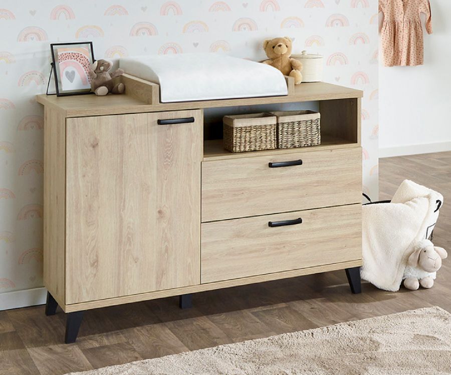 Commode NEYT, Evy Lente Eik