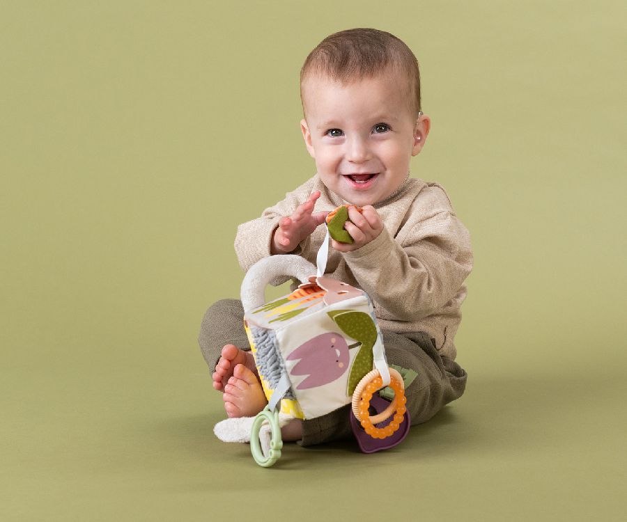 Zachte activiteitenkubus Taf Toys Activity cube | Urban Garden