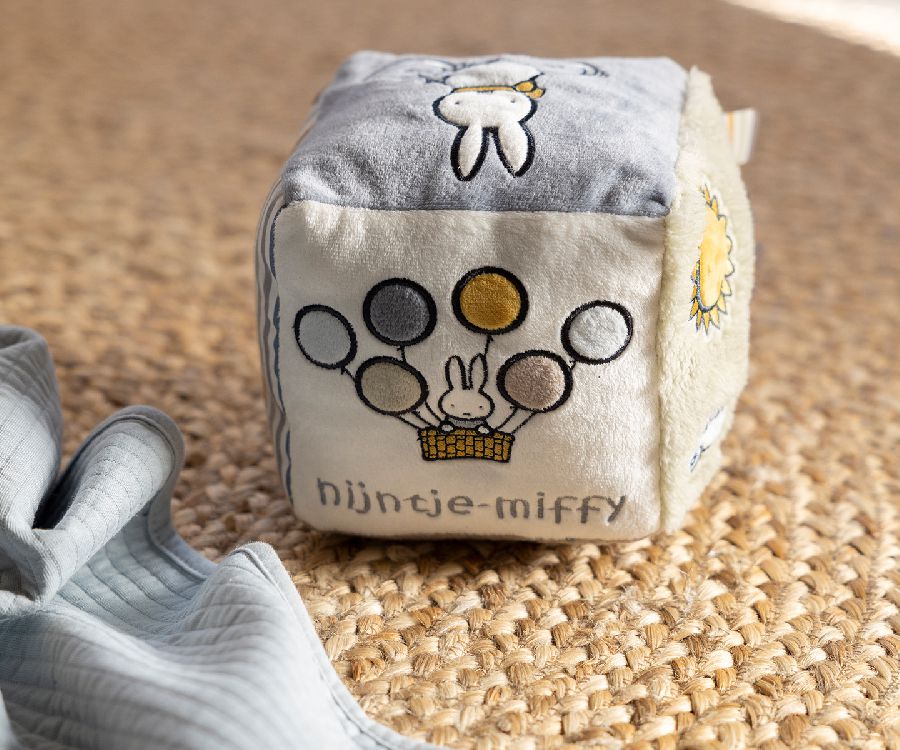 Zachte activiteitenkubus TIAMO