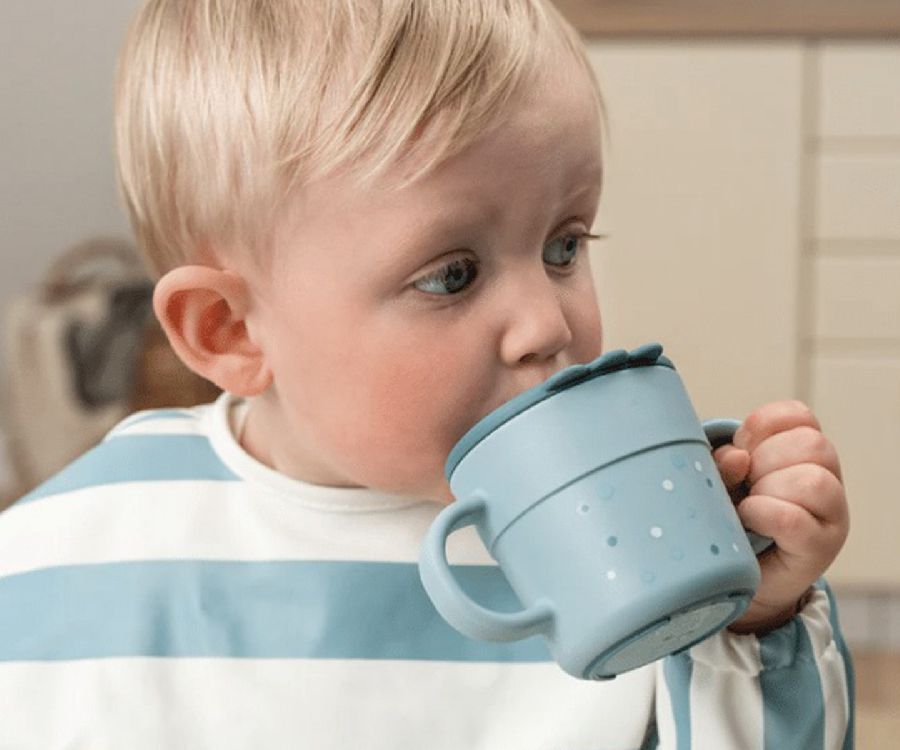 Drinkbeker Done by Deer Happy Dots | Foodie Spout Cup