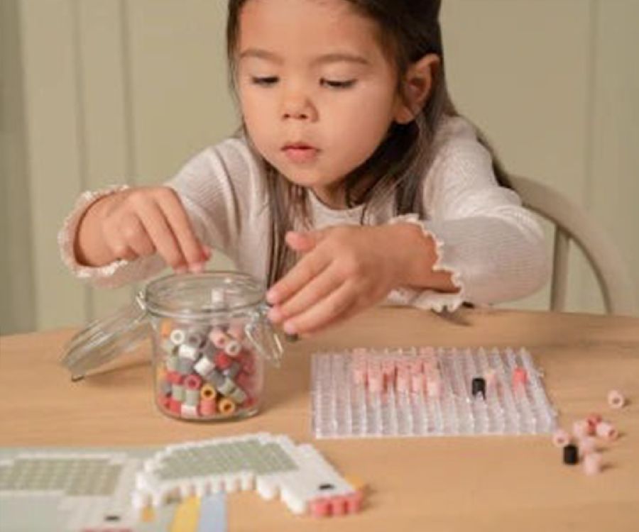 Knutselmateriaal Little Dutch Mega Iron On Beads | Little Farm