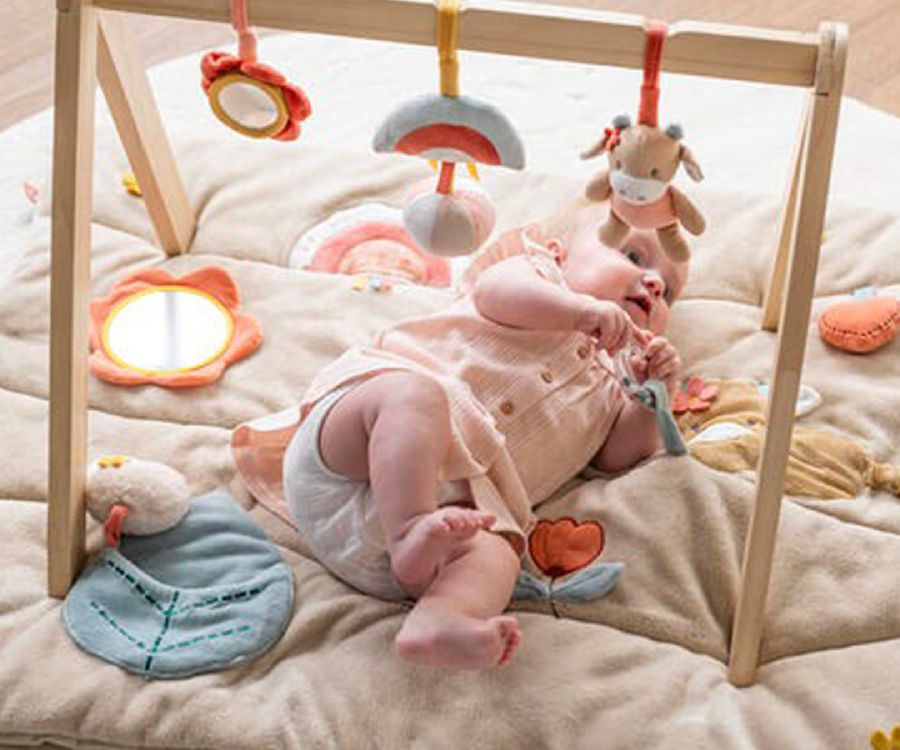 Speelboog met speeltje Nattou Wooden Arches with Toys | Mila, Lana & Zoë