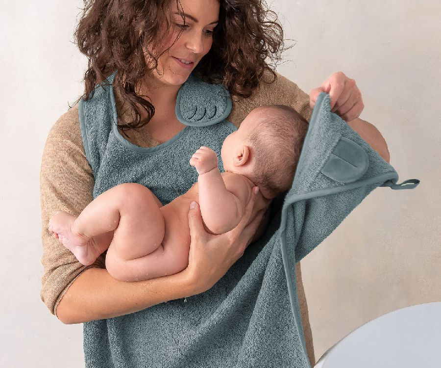 Badcape Nifty Handsfree Bath Cape