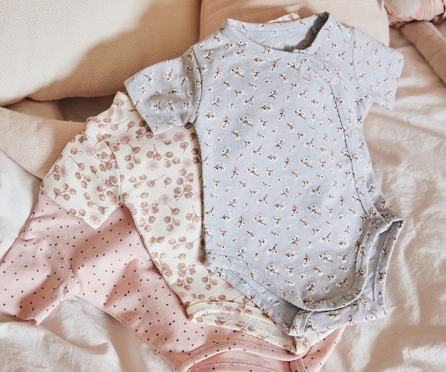 Body Dirkje geboortebody met overslag