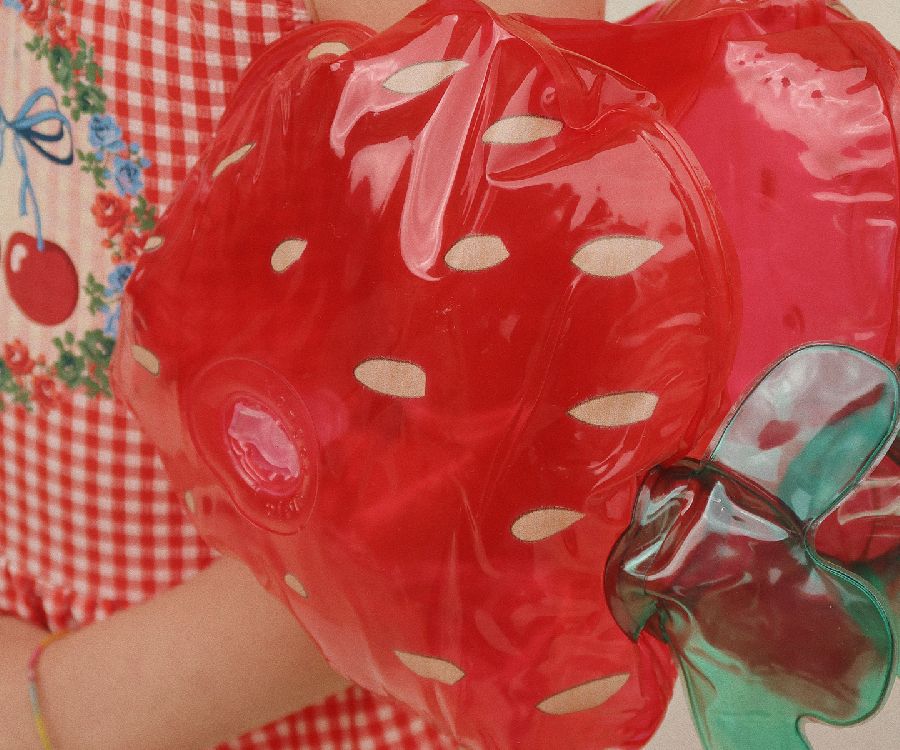 Zwembandjes Konges Slojd, Water Wings Strawberry, 19 kg- 30 kg