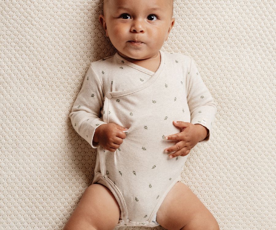 Body Little Dutch geboortebody met overslag