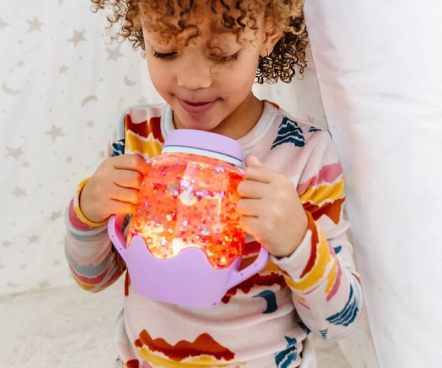 Gevulde fles & figuur Glo Pals Sensory Play Jar