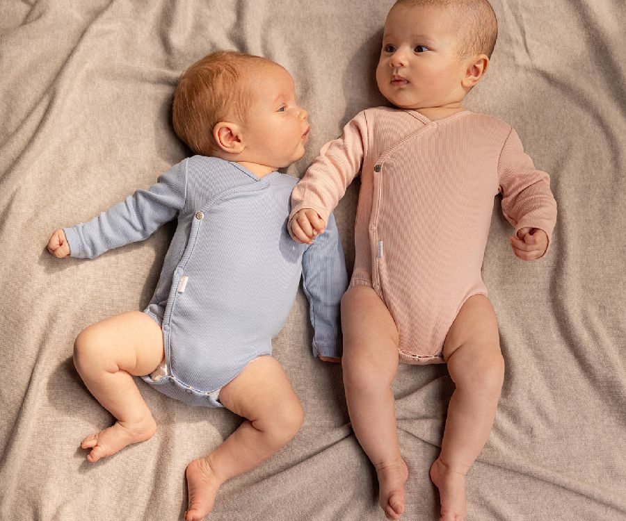 Body Noppies Narellan geboortebody met overslag