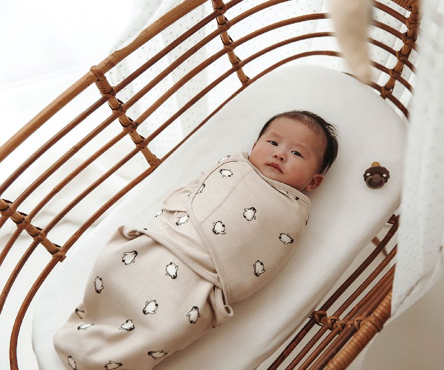 Inbakeren Meyco Baby Swaddle, 4 - 6 maand | Penguin soft sand