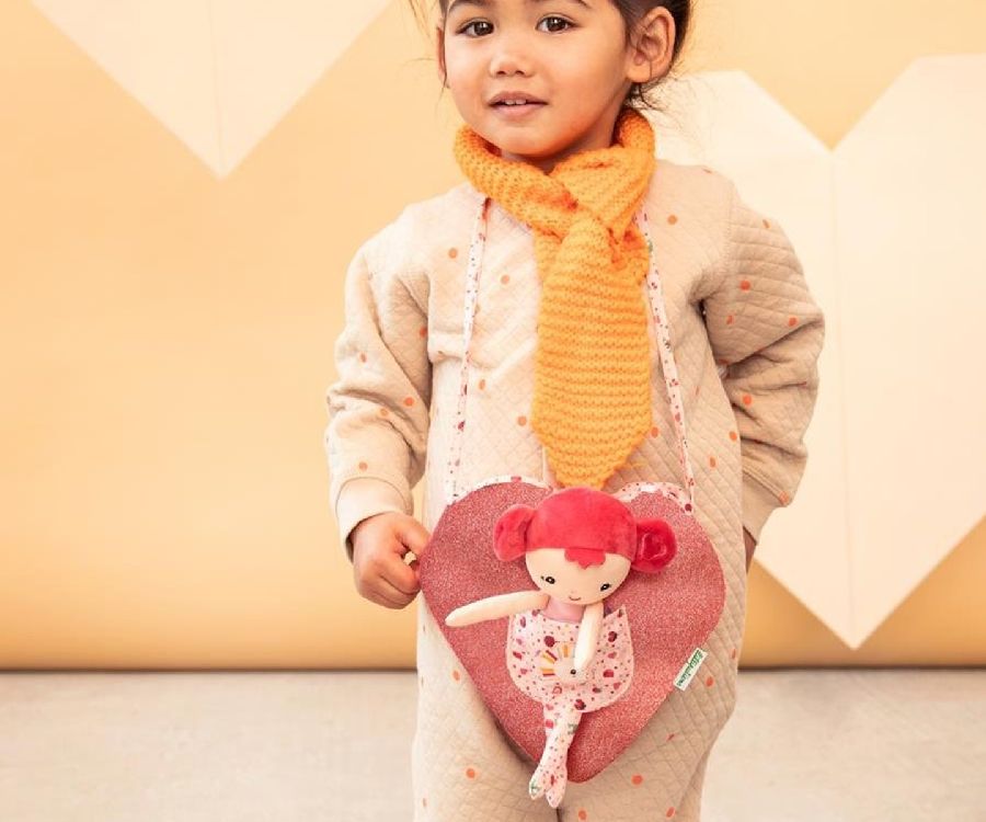 Pop Lilliputiens Pop met hartvormig handtasje | Aline
