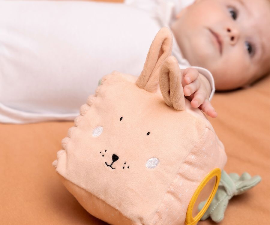 Zachte activiteitenkubus Trixie Activity cube