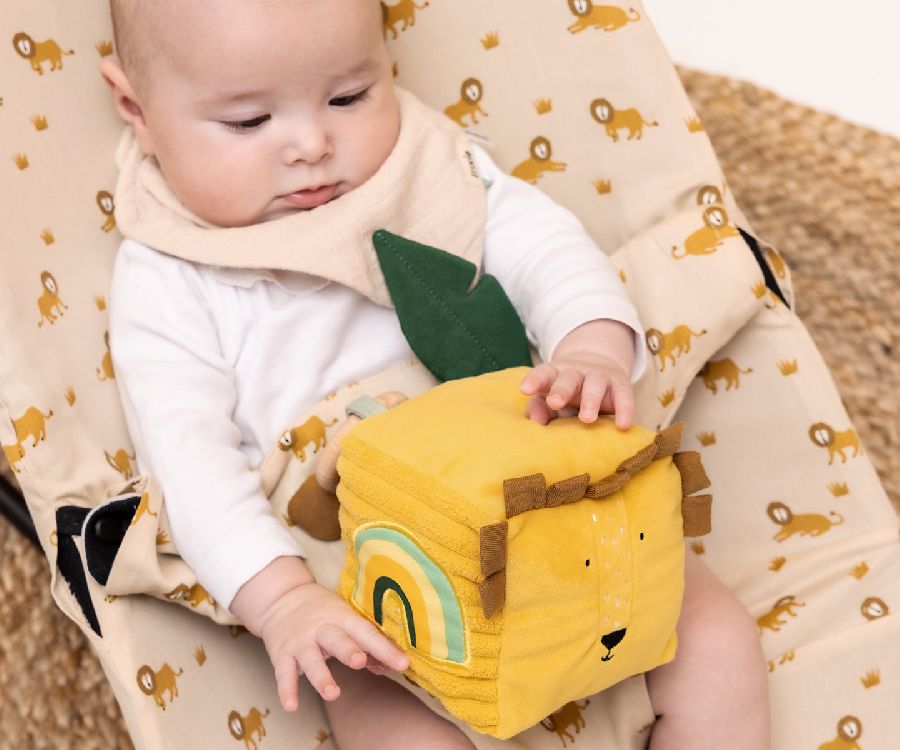 Zachte activiteitenkubus Trixie Activity cube