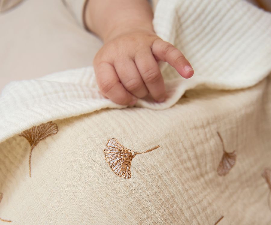 Deken Meyco Baby Pre-washed, geschikt voor wieg/draagmand/park | Ginkgo