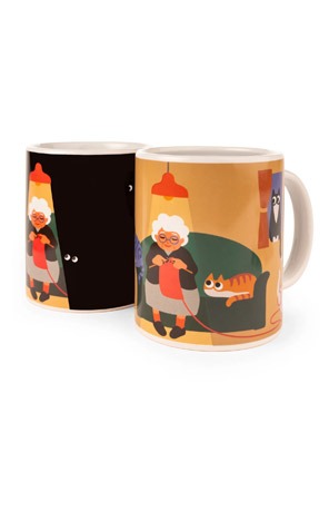 DRINKBEKER 1st, Cat Lady Morph Mug, oma in de zetel, 1 handvat