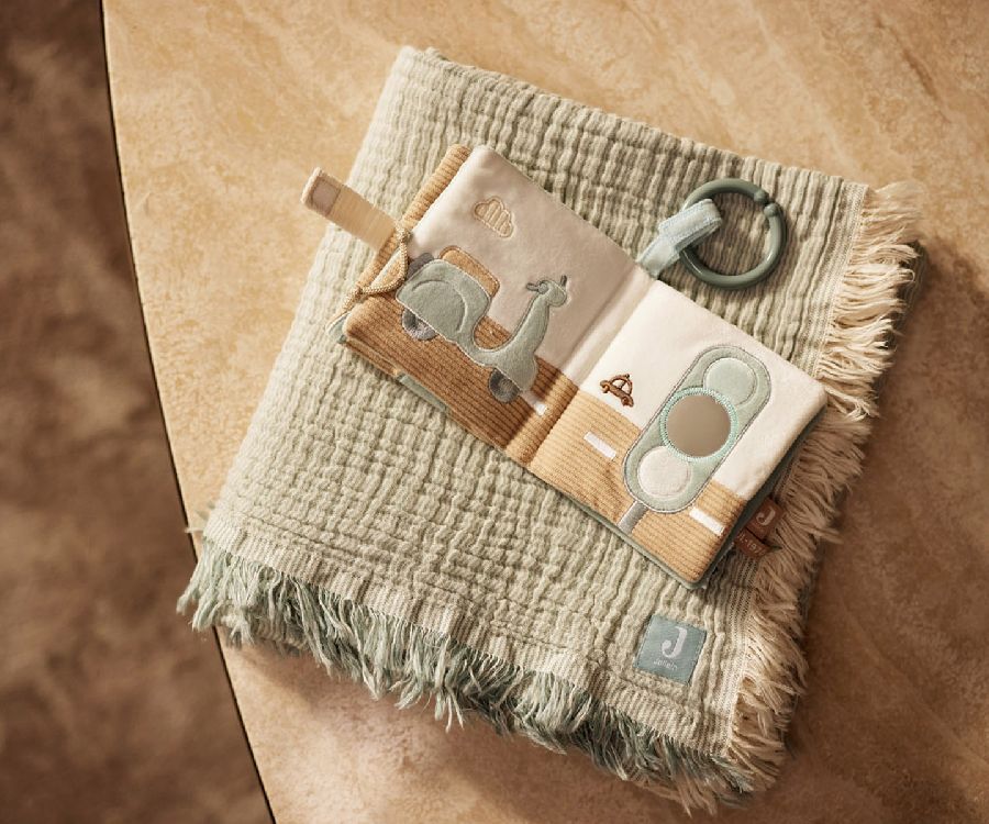 Zacht boekje Jollein Activiteitenboekje | On The Go