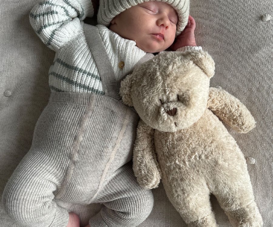 Slaapknuffel Moonie | The Humming Bear 2.0