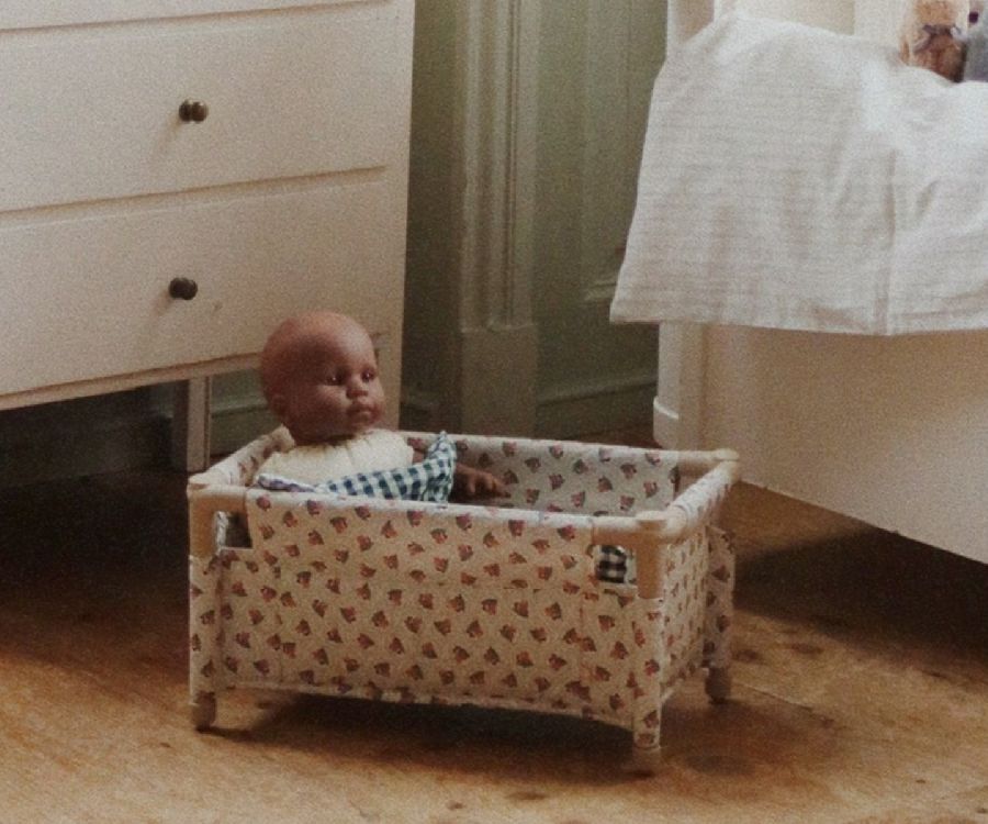 Poppenuitzet Konges Slojd Doll Travel Bed