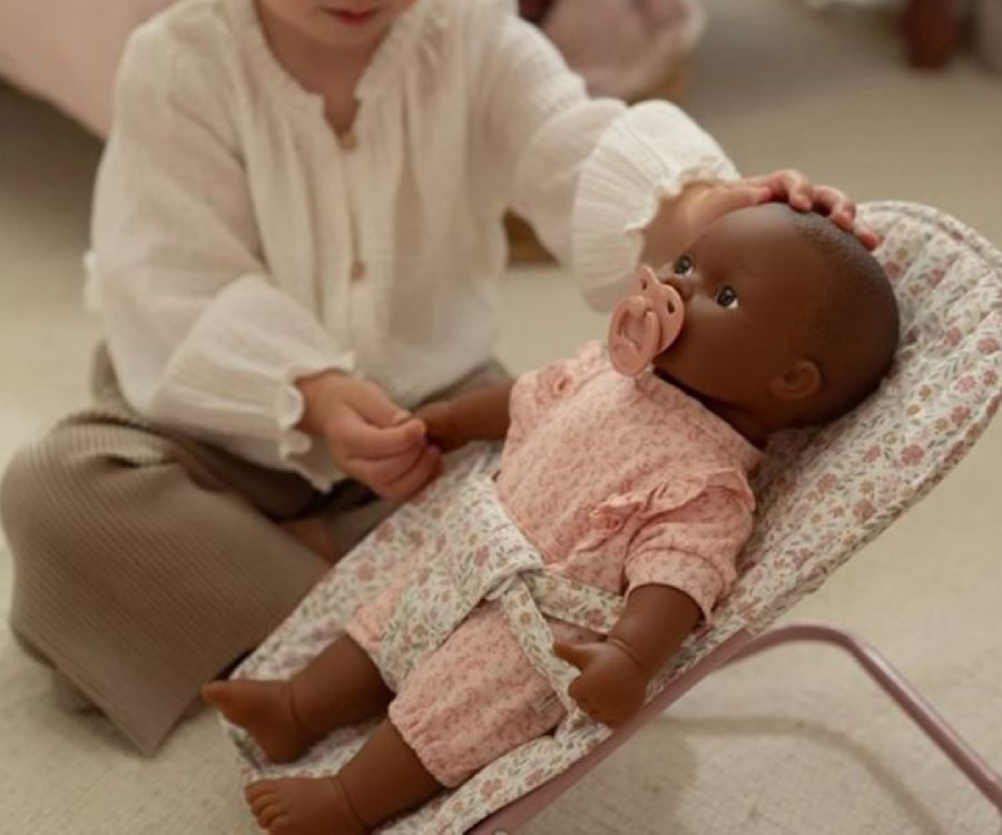 Poppenuitzet Little Dutch Poppenwipstoel
