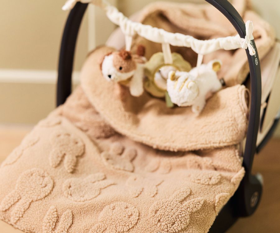 Voetenzak Jollein, geschikt voor autostoel groep 0+ | Miffy Jacquard Teddy biscuit