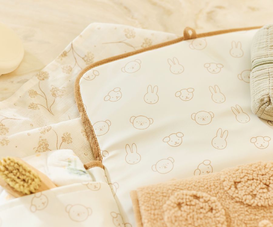 Luiermatje Jollein Verschoningsmat met opbergvak | Miffy Jacquard Teddy biscuit