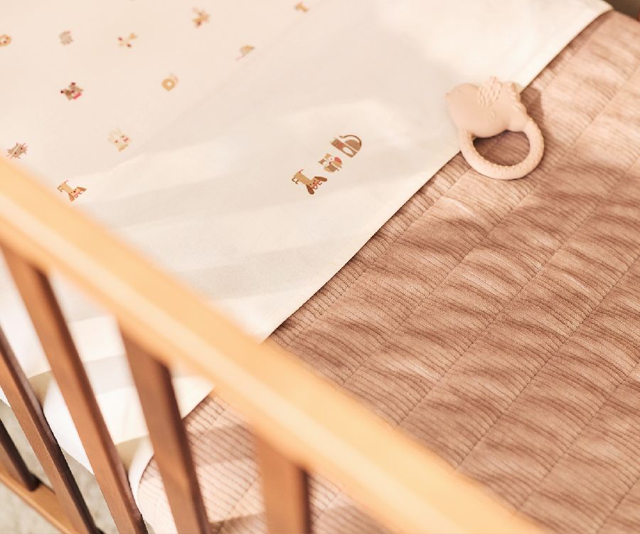 Deken Jollein, geschikt voor wieg/draagmand/park | Velvet Rib milky coffee