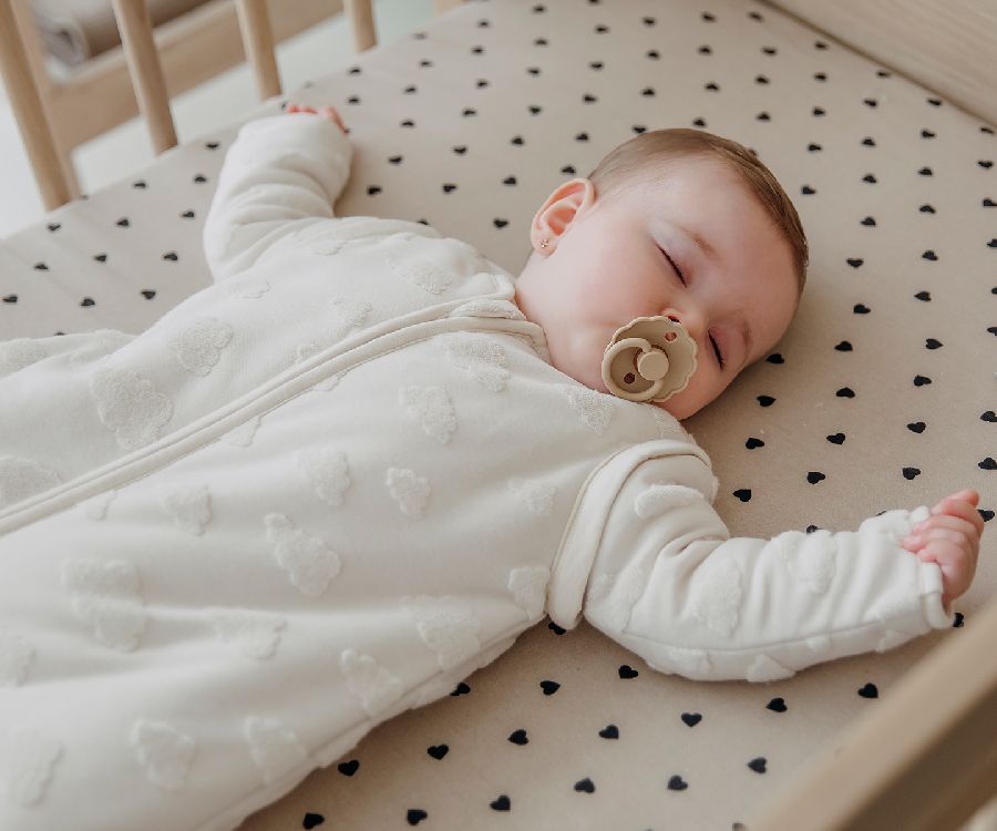 Hoeslaken Meyco Baby, geschikt voor babybed 60x120 | Sweet Heart soft sand-black