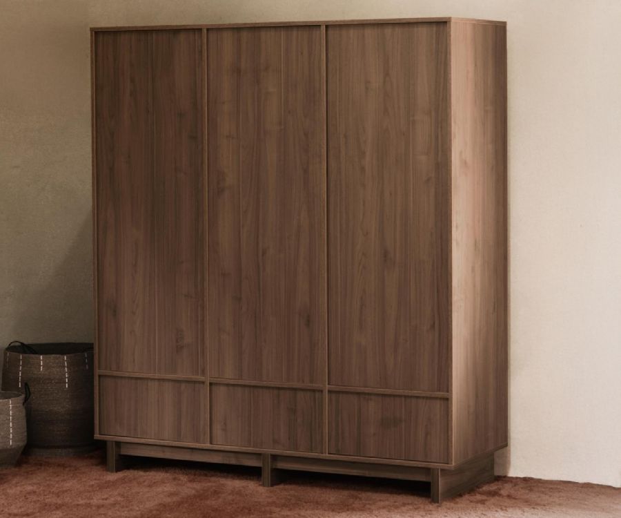 Kast Quax, Kyo Walnut, 3-deurs