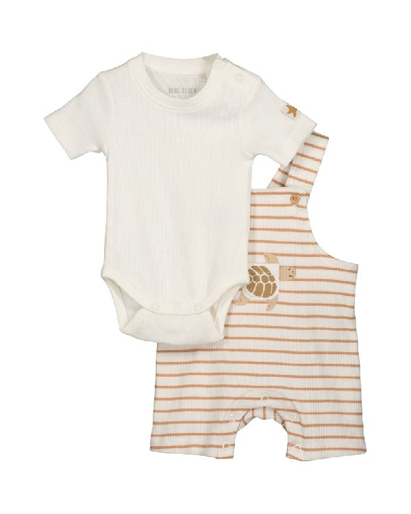 Outfit BLUE SEVEN