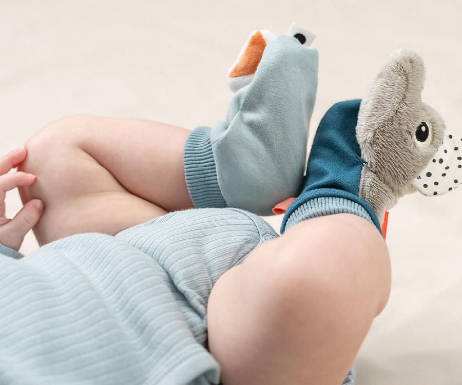 Polsrammelaar Done by Deer Playground | Rattle Socks