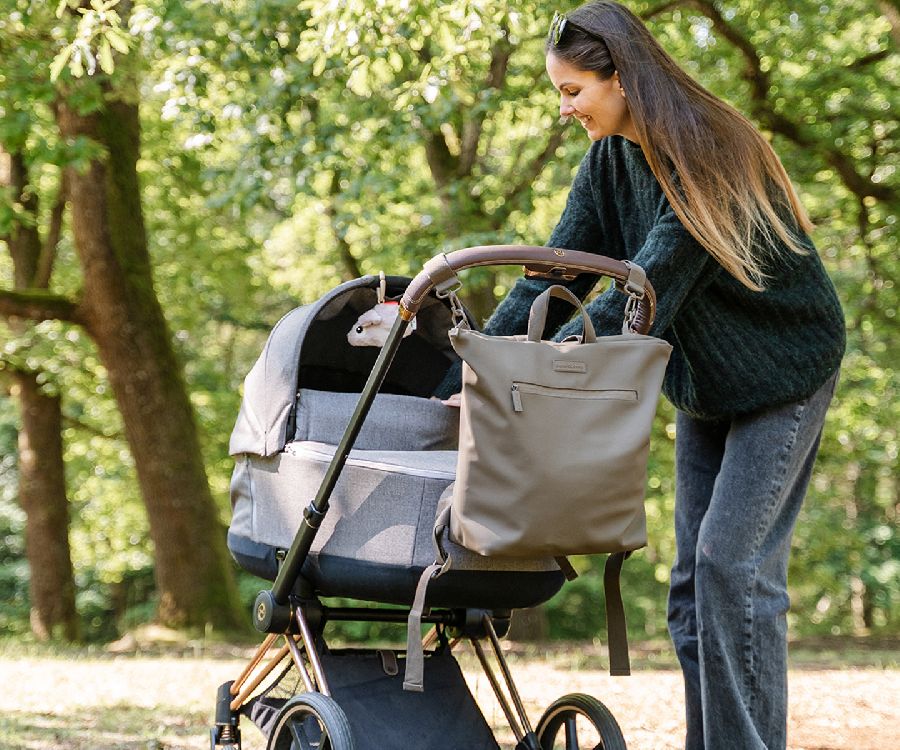 Verzorgingstas Done by Deer, rugzak met luiermat | Changing Backpack