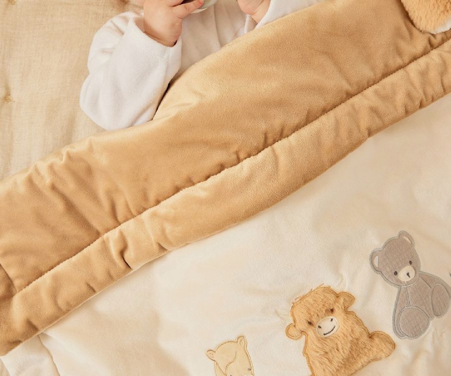 Deken Noukies Fluffy & Orso, geschikt voor wieg/draagmand/park | Fluffy, Orso & Lily
