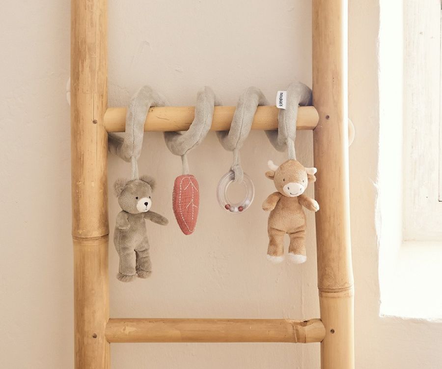 Activiteitenspiraal Noukies Activity Spiral Fluffy & Orso | Fluffy, Orso & Lily