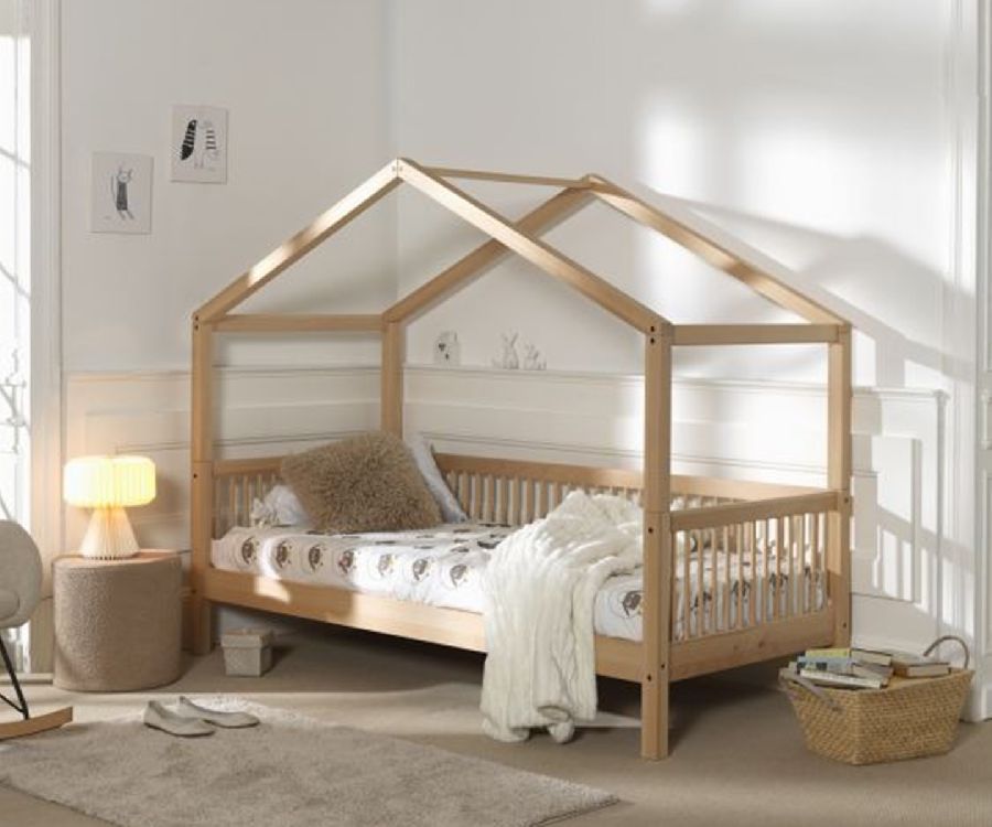 Bedhuis Jaxx furniture, Forrest natural beech, Housebed Forrest natural beech 90x200, eenpersoonsbed