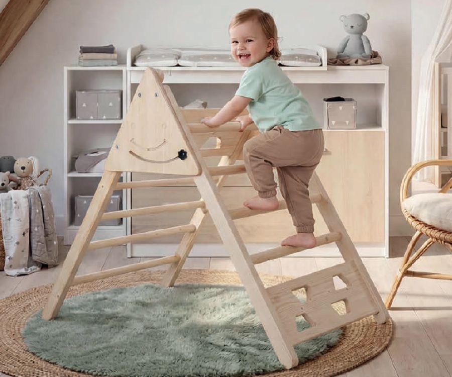 Klimrek Roba, Foldable climbing triangle