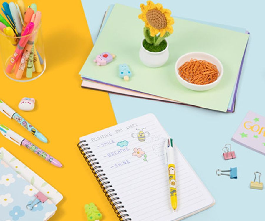 Balpen Bic 4 Colours Kawai, standaard