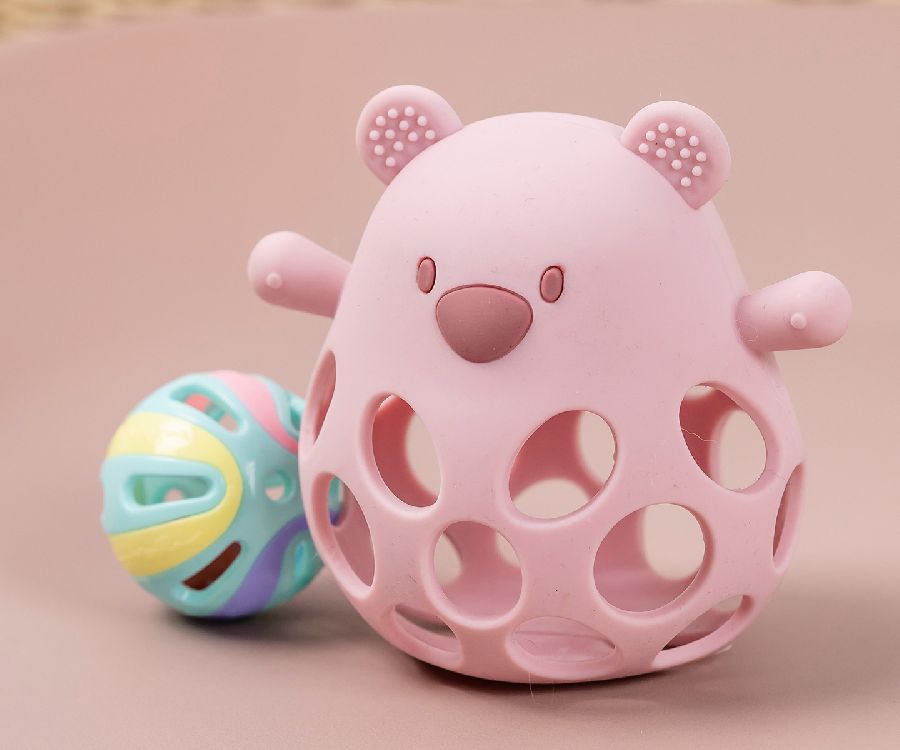 Rammelaar Nattou Bear rattle + ball | Silicon