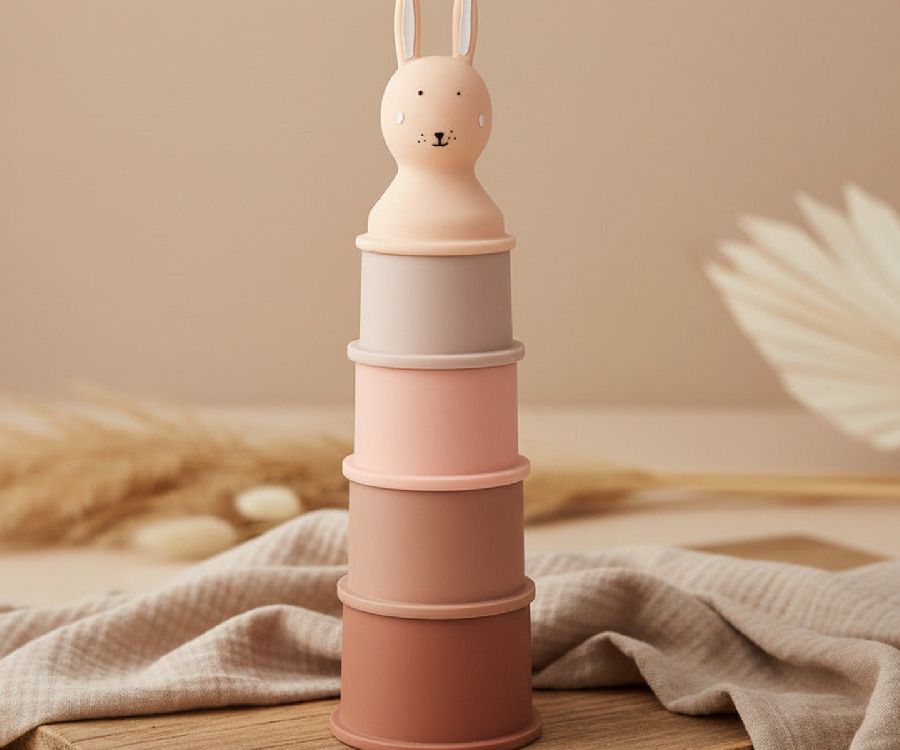Badfiguur Trixie Stacking cups | Mrs. Rabbit Bathtime