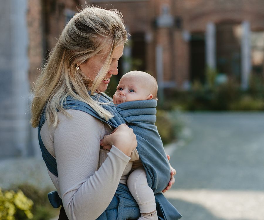 Babybuidel Aeromoov Half Buckle Carrier