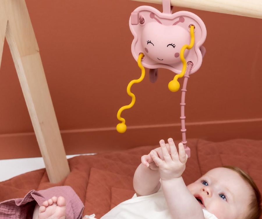 Speelfiguur Trixie Silicone Sensory Pull Toy | Mrs. Butterfly