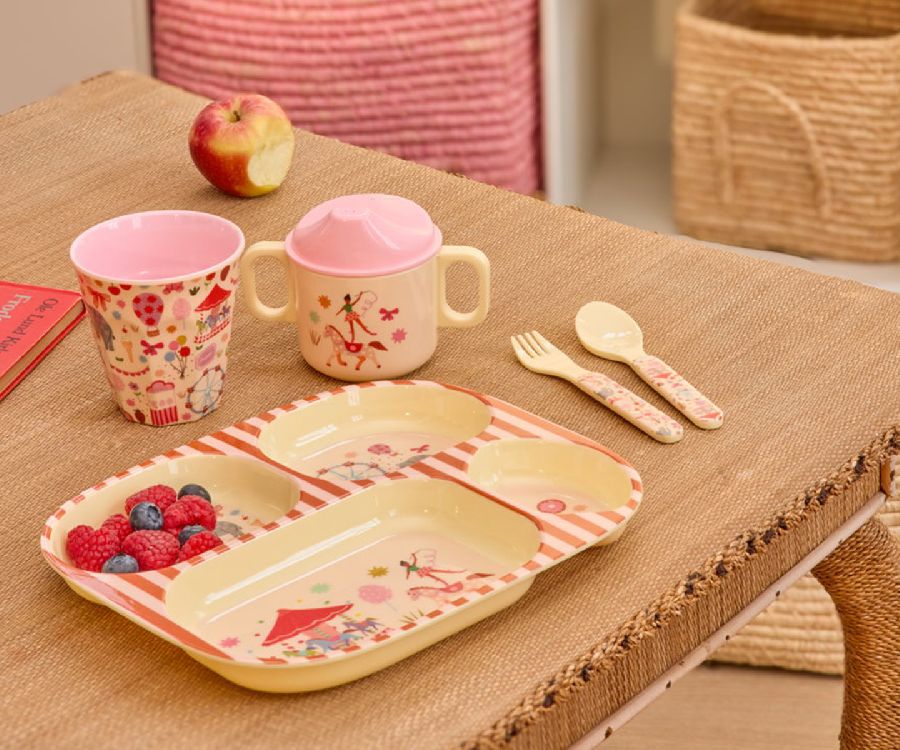 Bord Rice Kids 4 Room Plate, plat bord | Pink Fun Fair Print